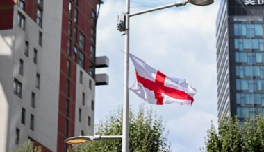 London council 'tore down 80 Union Jack and St George's flags in two days' | News UK