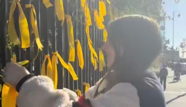 Anger as woman filmed cutting down ribbons from London memorial for Israeli hostages