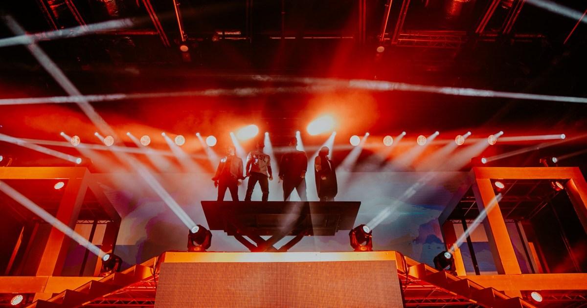 Fans are convinced this chart-topping 2010s boyband is secretly feuding