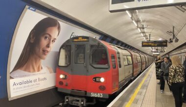 London travel news LIVE:Delays as Northern line partially suspended over equipment issue
