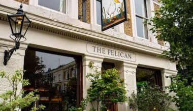 The Good Food Guide names the Pelican as London's best pub