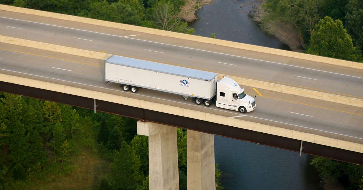 DSV Seeks Buyer for USA Truck After DB Schenker Deal