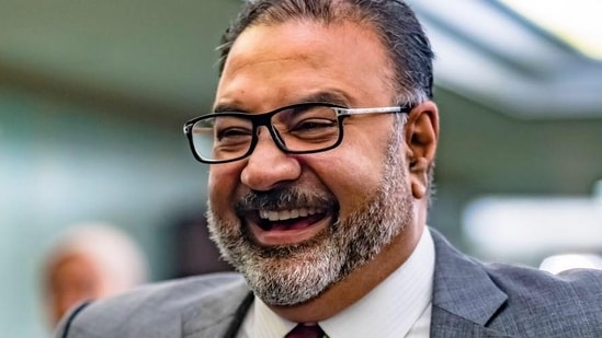 Indian-origin Malaysian businessman Vinod Sekhar was attacked by two men in London. Indian-origin Malaysian businessman Vinod Sekhar was attacked by two men in London.