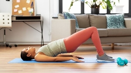 Luke Coutinho shares quick kegel exercise for women's health and wellbeing. 