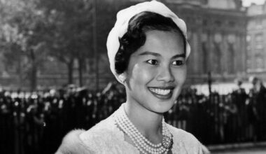 Queen Sirikit of Thailand, Long-Serving Queen Consort, Dies at 93
