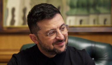 Zelenskyy vows to only use Tomahawks against Russian military targets | Russia-Ukraine war News