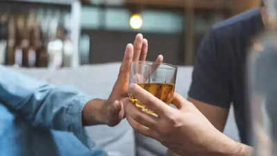'Ozempic sober’: Study finds GLP-1 medications might change how our bodies handle alcohol, make us feel 'less drunk'
