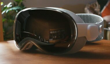 Apple Reportedly Shelves Cheaper & Lighter Vision Pro for Smart Glasses to Rival Meta