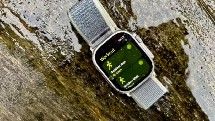 Apple Watch Ultra 2 outdoors