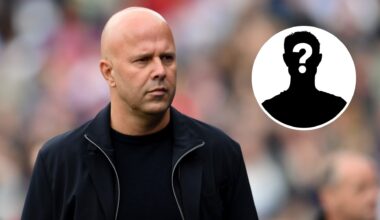 Arne Slot must bench Liverpool summer signing against Manchester United