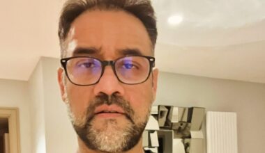 NHS doctor claims Manchester synagogue attack was 'false flag operation' to boost Israeli sympathy