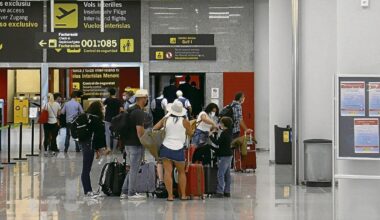 This is the system that records the faces and fingerprints of travelers from outside the EU.
