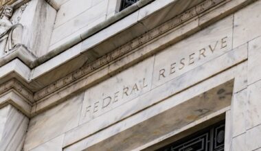 Weak jobs market forced Fed to act despite high inflation, but fast cuts could threaten price stability – Fed Minutes