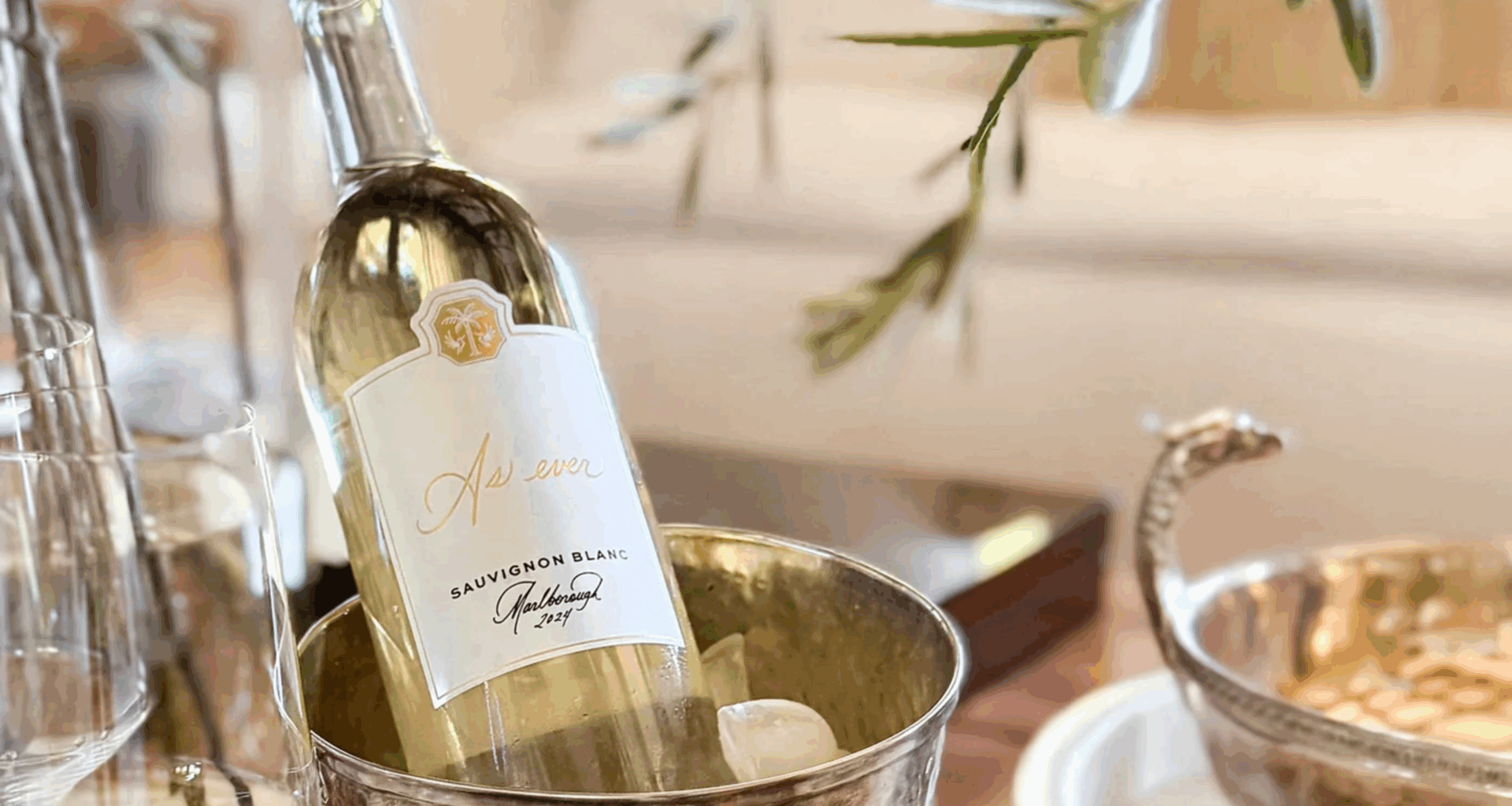 Meghan Markle’s New Sauvignon Blanc Is the Crisp White Wine Your Fall Table Needs