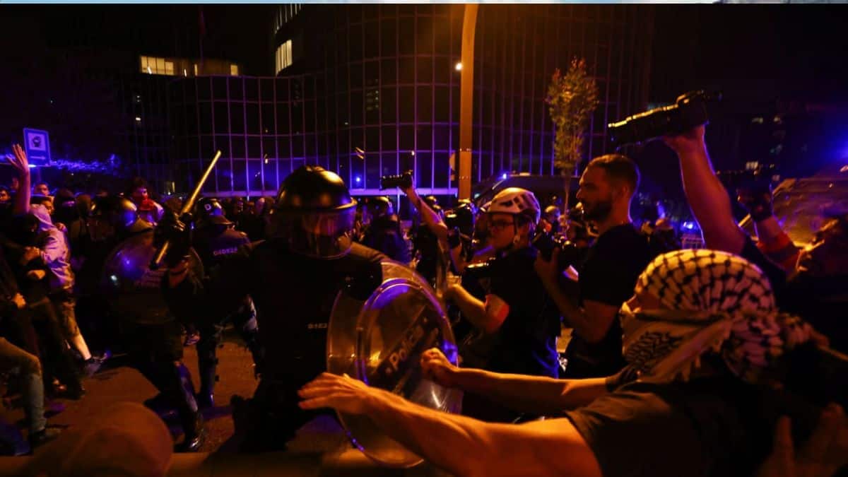 Mass protests erupt across Spain against Israel, demand arrest of Netanyahu – Firstpost