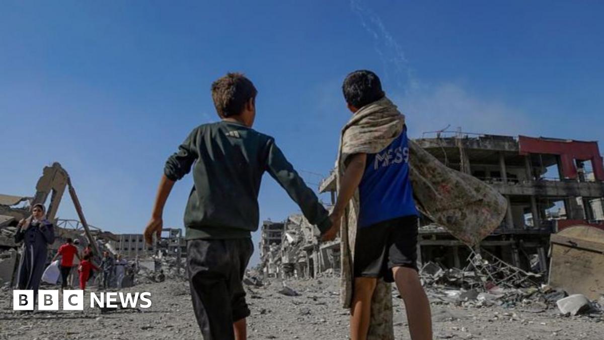 Palestinians return to ruined homes as Trump says Gaza ceasefire will 'hold' - follow live