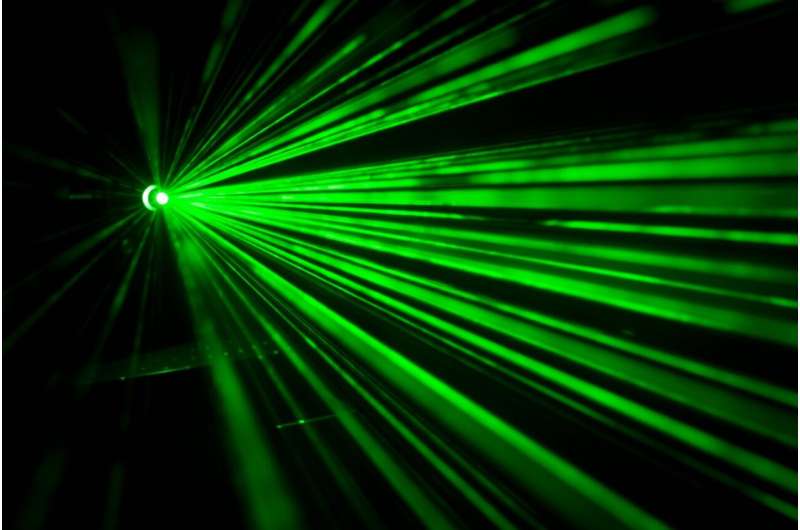 Berkeley Lab Laser Accelerator (BELLA) detected and characterized directional muons. Credit: https://pxhere.com/es/photo/788784?utm_content=shareClip&utm_medium=referral&utm_source=pxhere Compact laser–plasma accelerator can generate muons on demand for imaging