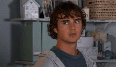 Coronation Street star Ryan Mulvey responds to Brody exit confusion