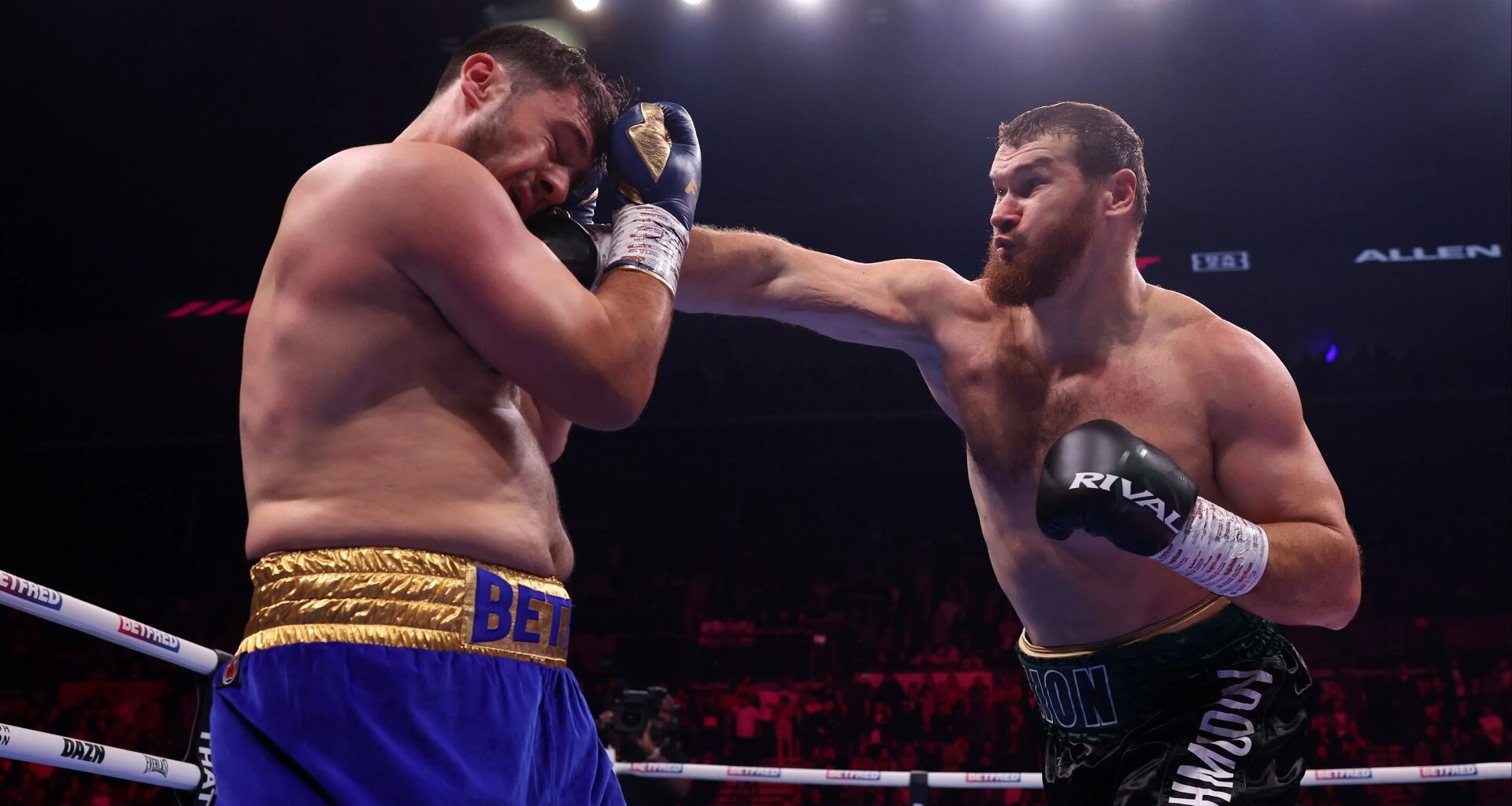 Dave Allen vs Arslanbek Makhmudov LIVE RESULTS: Brutal make-or-break bout ends with unanimous decision - updates