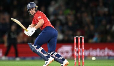 England's first T20I in New Zealand washed out after first innings