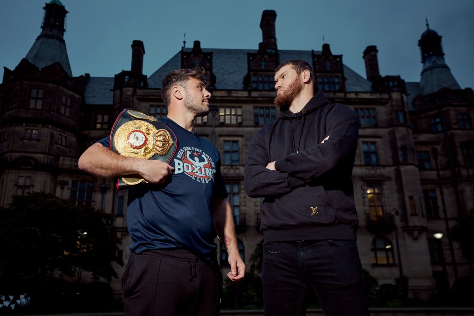 Arslanbek Makhmudov faces off with Dave Allen