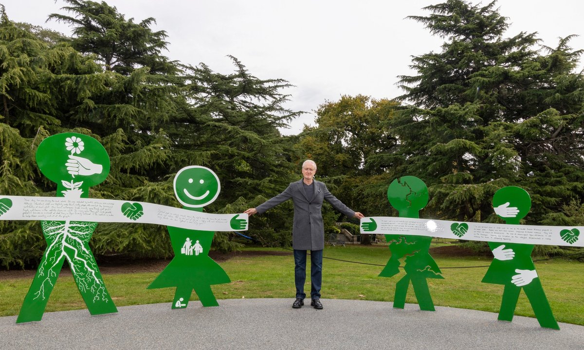 Michael Landy's memorial to aid workers, in development for over a decade, unveiled in London - The Art Newspaper