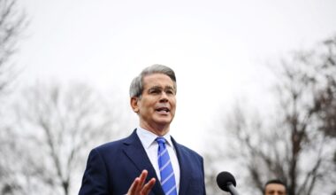 US Imposes 'Substantial' Sanctions On Russian Oil Sector Over Putin's 'Refusal To End Senseless War'