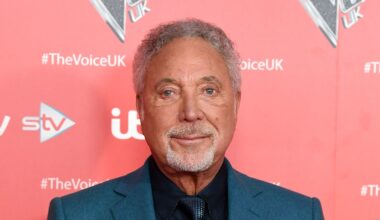 Sir Tom Jones' Thames-view apartment was late wife Linda's final wish