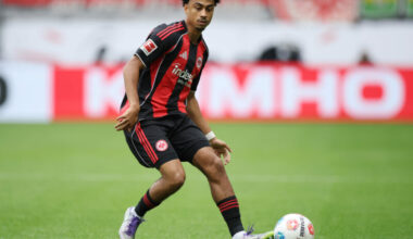 FRANKFURT AM MAIN, GERMANY - SEPTEMBER 21: Nathaniel Brown of Eintracht Frankfurt controls the ball during the Bundesliga match between Eintracht F...