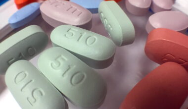 Integrase inhibitors maintain efficacy despite “outside” mutations, UK study finds