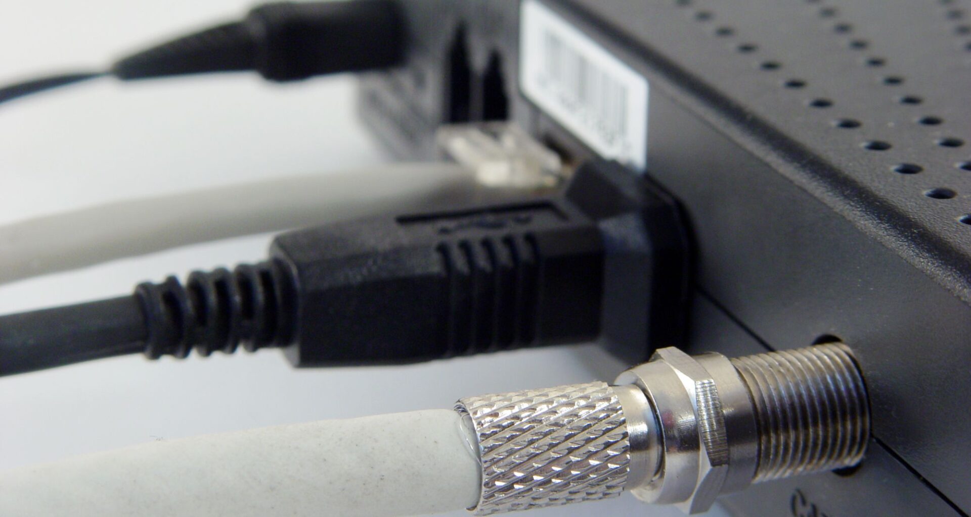 ISP tricked customers about fiber optics being used in their internet service, German court rules — 'full fiber' customers found to have 'last mile' copper connections