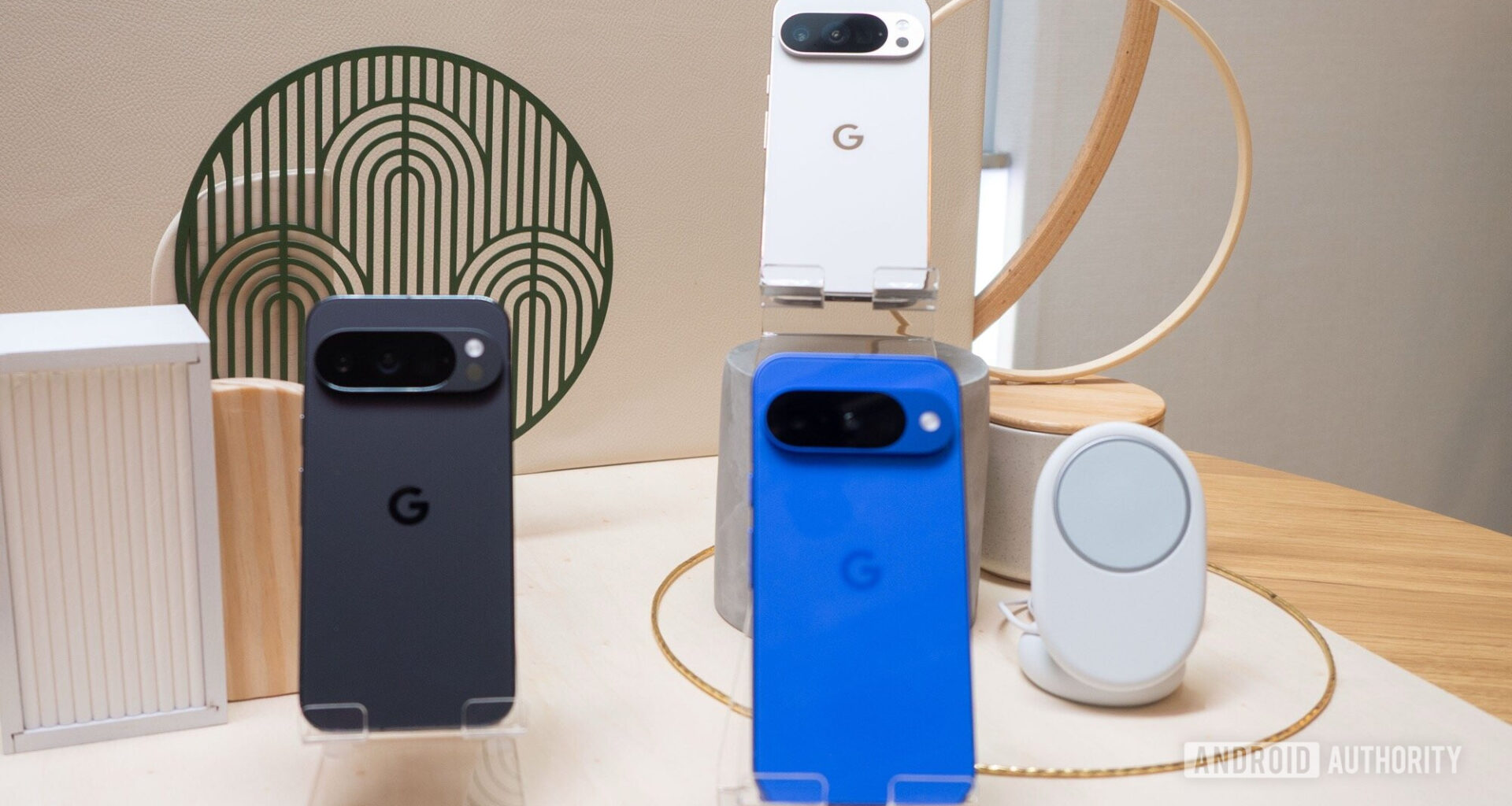 google pixel 10 frost obsidian indigo colors