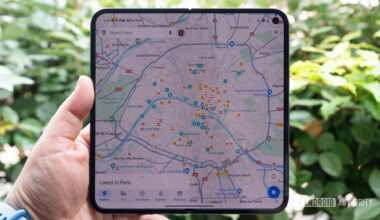 google pixel 9 pro fold unfolded display google maps