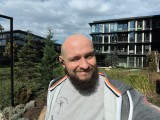 Selfie camera photos - f/2.2, ISO 50, 1/1360s - Xiaomi 15T Pro review