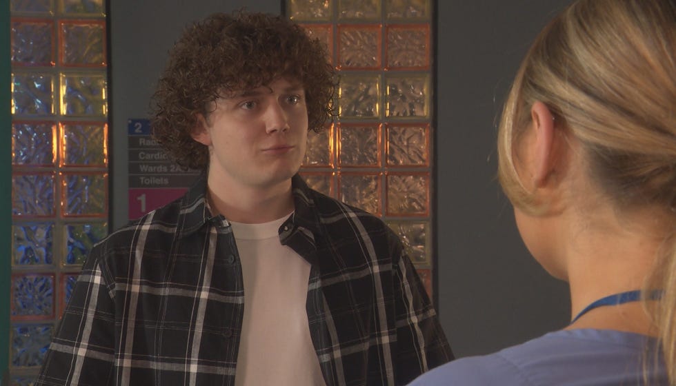 embargo 30092025 tom cunningham and peri lomax in hollyoaks