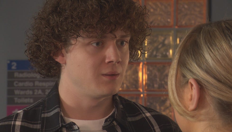 embargo 30092025 tom cunningham and peri lomax in hollyoaks