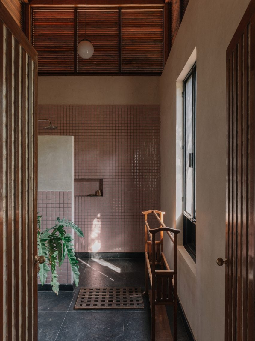 Bathroom interior at Indian home by Field Atelier