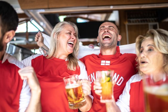 Pubs across England are getting ready to remain open until 1am during World Cup late kick-offs, according to reports.