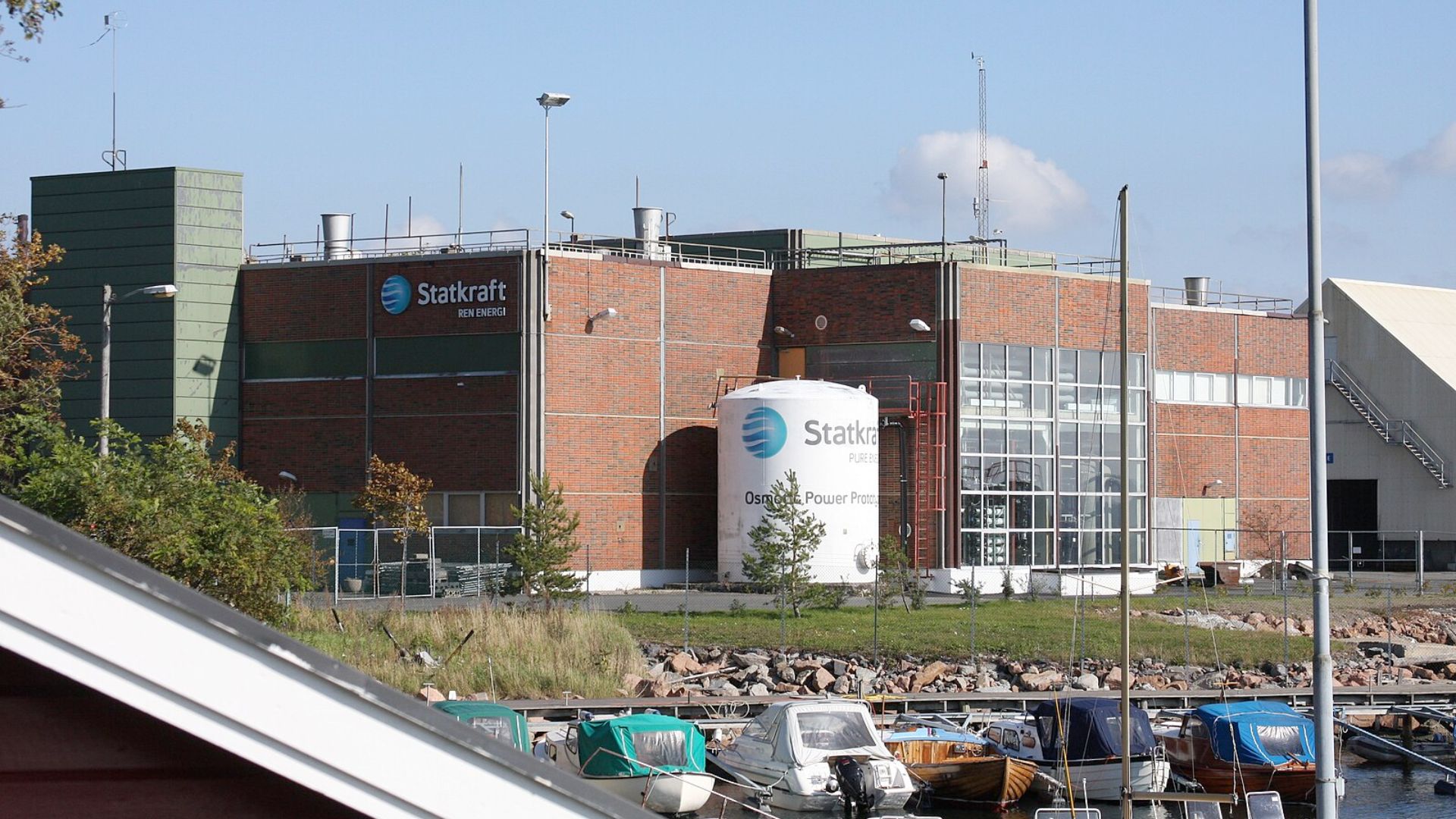 What it takes to make osmotic power work at scale A building of Statkraft's osmotic power plant prototype.
