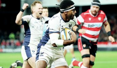 Kalaveti Ravouvou breaks clear to score Bristol Bears’ seventh try