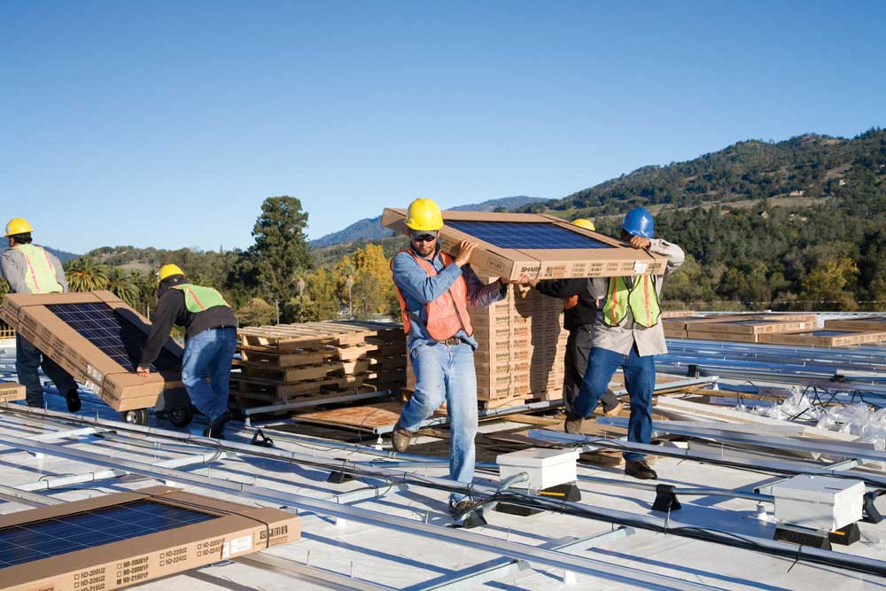 In Italy, 12.5 million men and women work over 40 hours a week