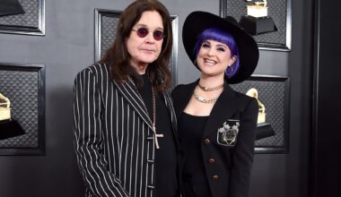 Kelly Osbourne thanks fans in Birmingham after accepting award on behalf of Ozzy Osbourne