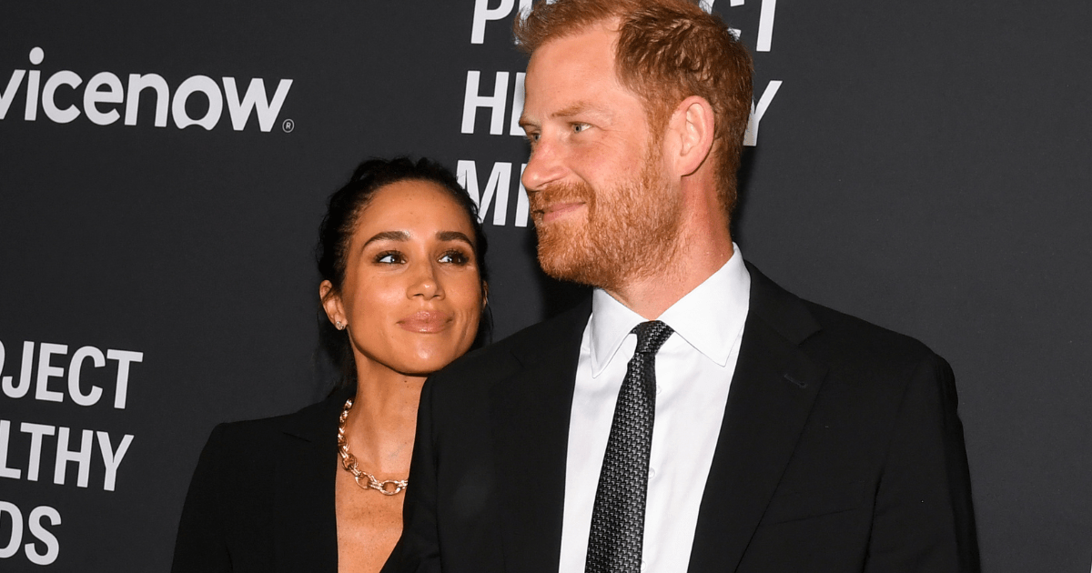 Sources Say Meghan Markle & Prince Harry Are in Talks To Mend Fences With the Palace