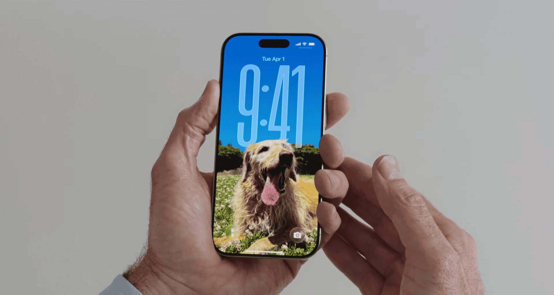 iOS 26.1 to Bring Surprising New iPhone Lock Screen Option