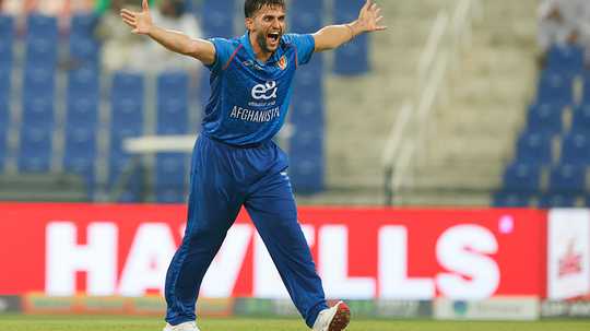 omarzai-scored-27-runs-and-picked-up-3-wickets