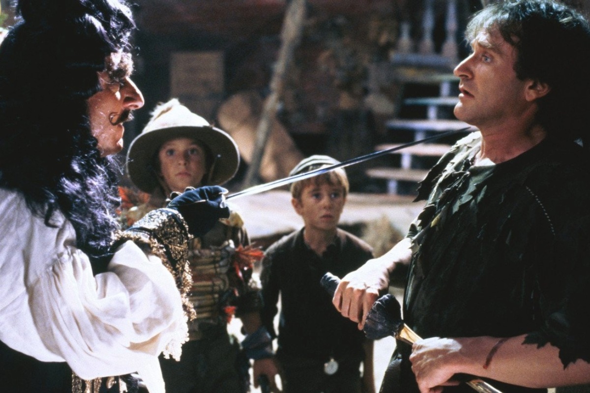 Only 47 Seconds on Screen: This Great Actor Briefly Appears in a Cult Film with Robin Williams