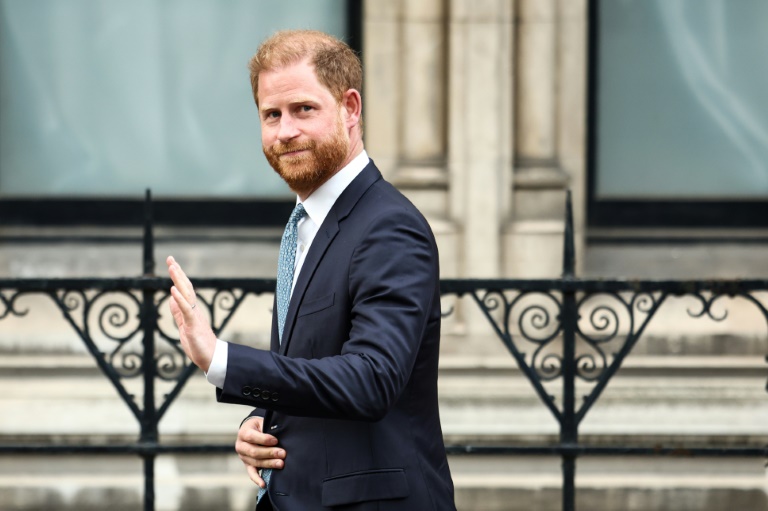 The Charity Commission regretted that an internal row had played out in public