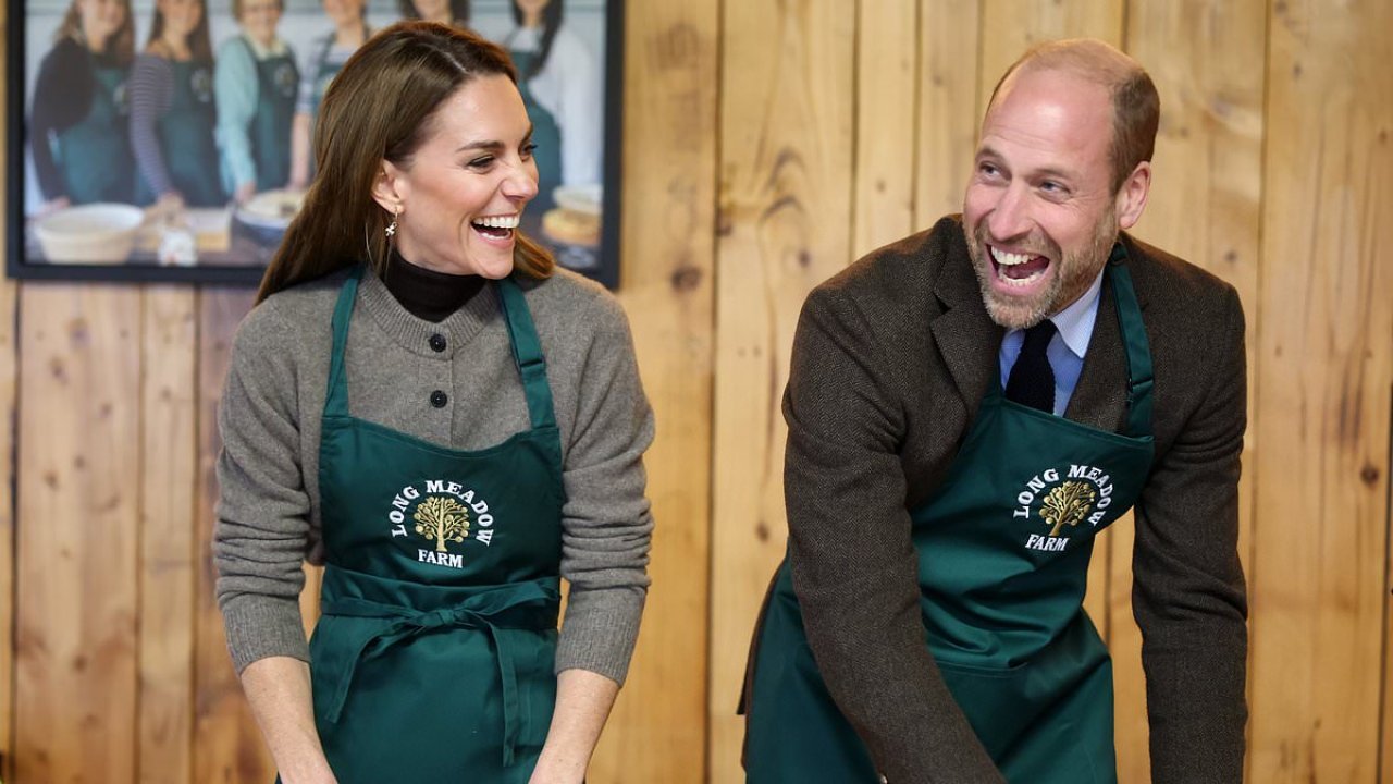 Prince William makes VERY cheeky remark as he and Kate make bread
