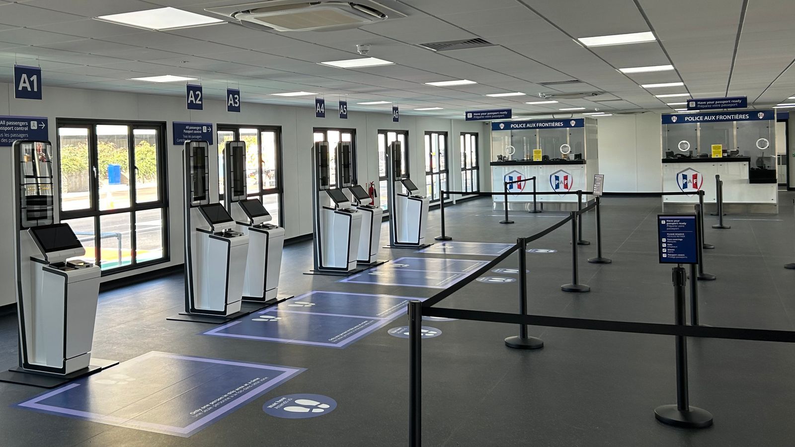 The new entry and exit system for coach travellers, during a preview of the Entry Exit System (EES)