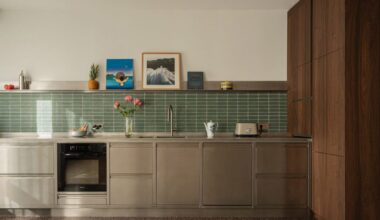 Weinbenami renovation "maintains soul" of modernist Antwerp apartment